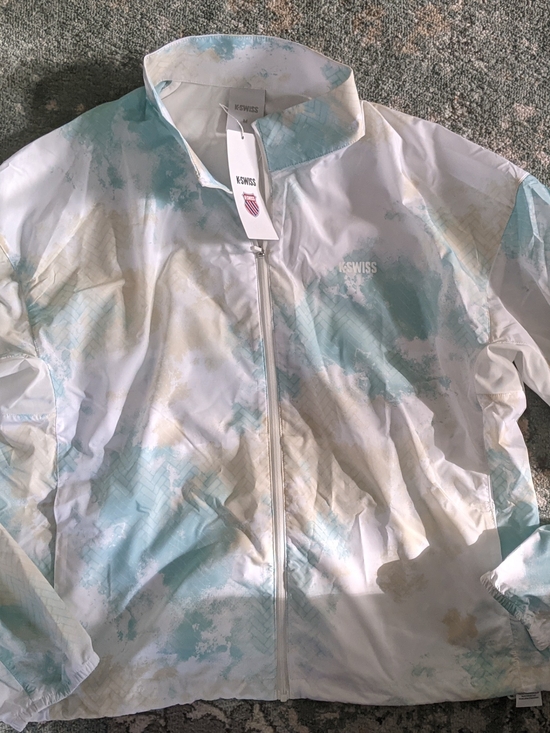 K-Swiss Jackets & Blazers - K-Swiss Women's Cropped Tie-Dye Windbreaker